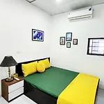 Hanoi Cozy Homestay Long Bien